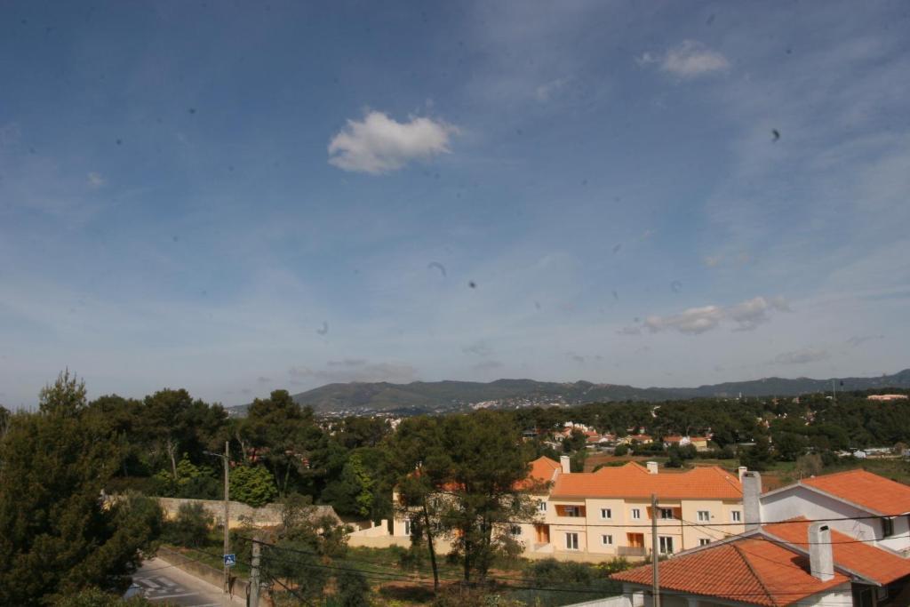 Guincho Wind Factory Guest House กาชไกช์ ภายนอก รูปภาพ
