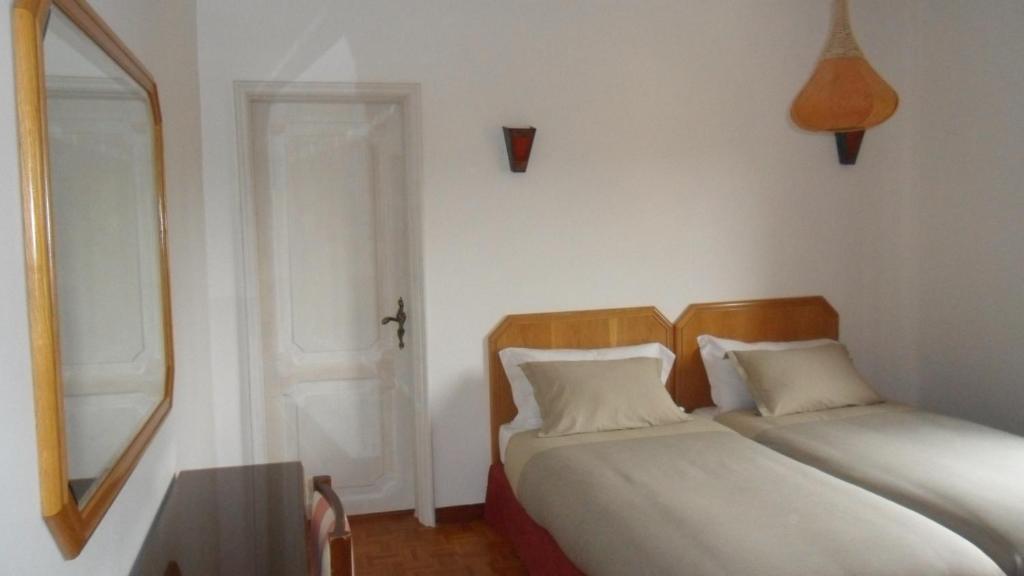 Guincho Wind Factory Guest House กาชไกช์ ภายนอก รูปภาพ