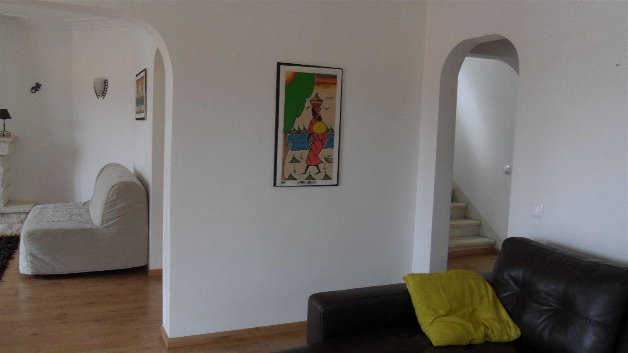 Guincho Wind Factory Guest House กาชไกช์ ภายนอก รูปภาพ