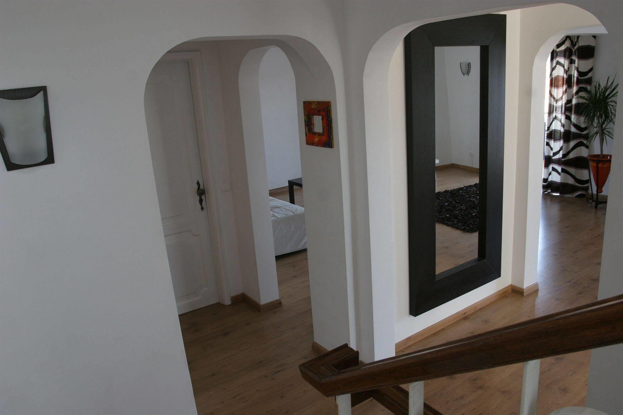 Guincho Wind Factory Guest House กาชไกช์ ภายนอก รูปภาพ