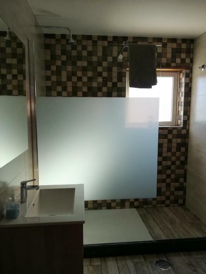 Guincho Wind Factory Guest House กาชไกช์ ภายนอก รูปภาพ
